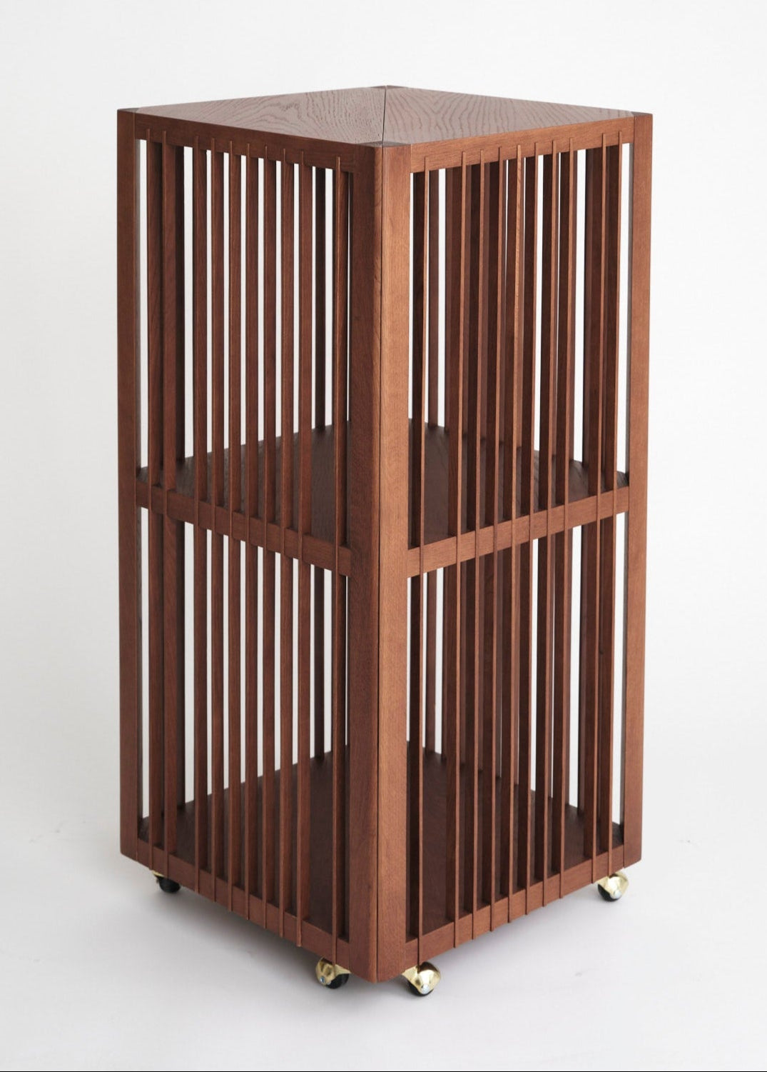 Itō・Cabinet・Pure Mahogany